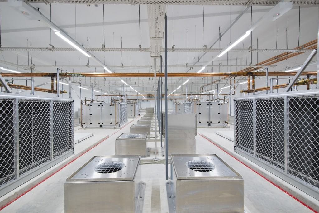 A new concept for NZ Data Centres, this project was constructed over 3 levels with an electrical plant on the ground floor.